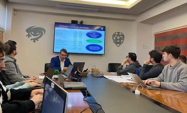  阿斯：莱万特本赛季负债增加2000万欧元，债务总额达1.6亿欧